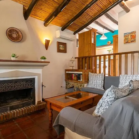 Casa Rosaleda El Chorro